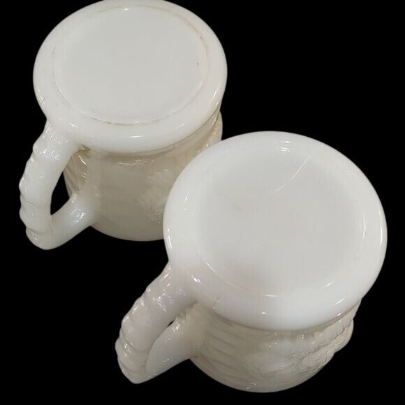 Vintage B.C. Comic GROG Milk Glass Mug Coffee Cup Johnny Hart FIRE KING Set of 2 - Picture 5 of 9